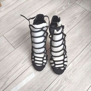 (39-0562) Women Breckelles Sylvia-11W Black Size 7.5